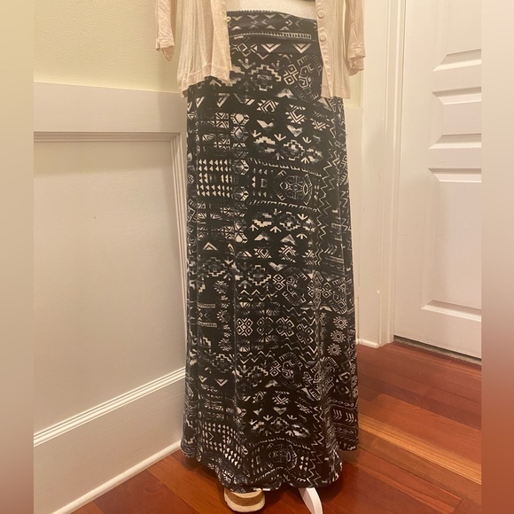 Tribal Maxi Skirt - Picture 3 of 6